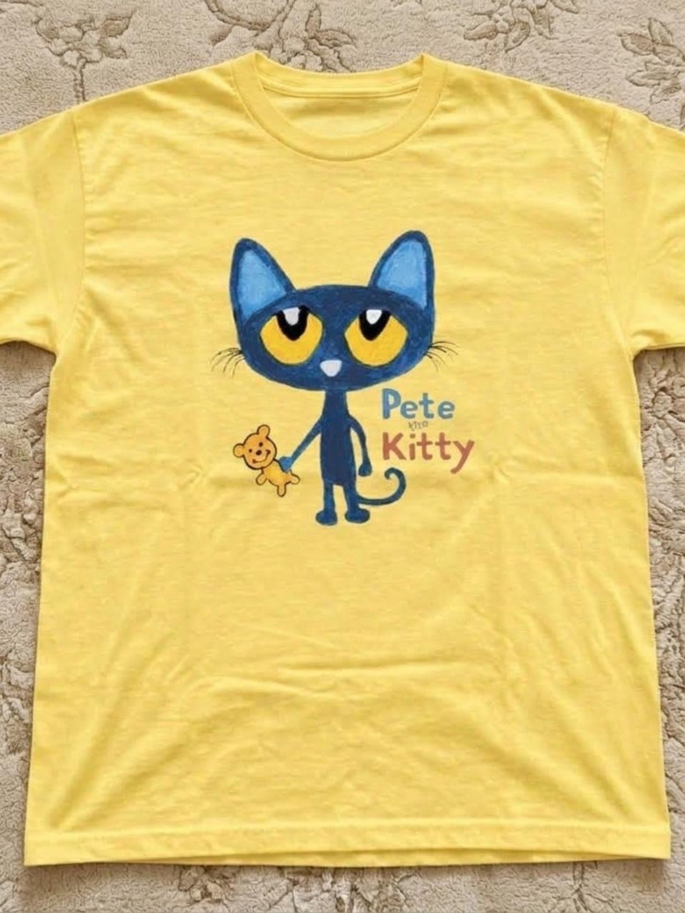 Gildan Yellow Tee with Blue Pete the Kitty Graphic